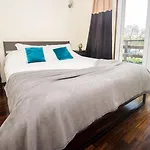 Guest H4u Garden & Pool
