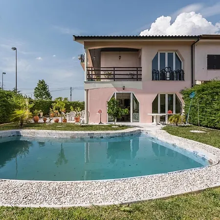 Tatil Evi Guest H4u Garden & Pool Póvoa de Varzim