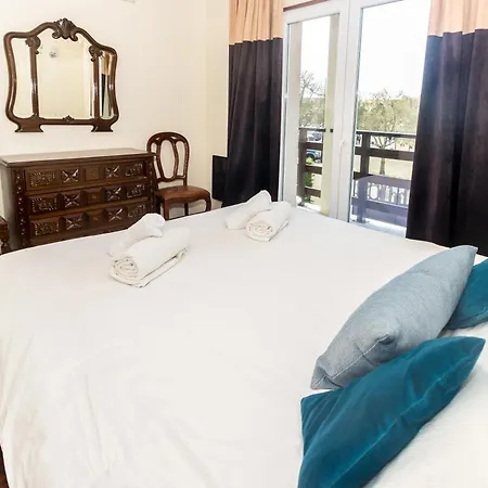 Guest H4u - Garden&pool Casa vacanze *