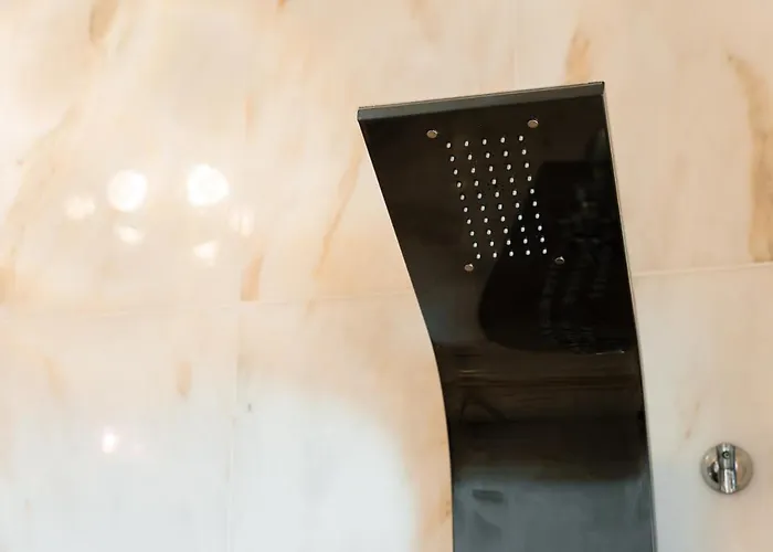 Guest H4u - Garden & Pool Povoa de Varzim