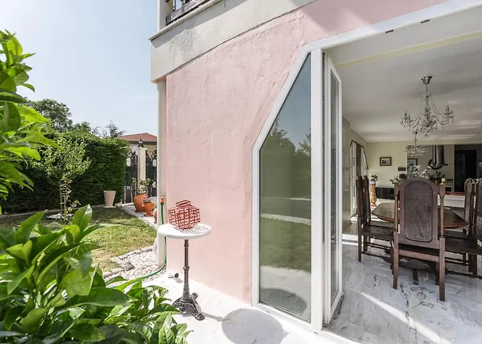 Guest H4u - Garden & Pool * Povoa de Varzim