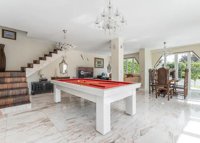 Guest H4u - Garden & Pool Povoa de Varzim