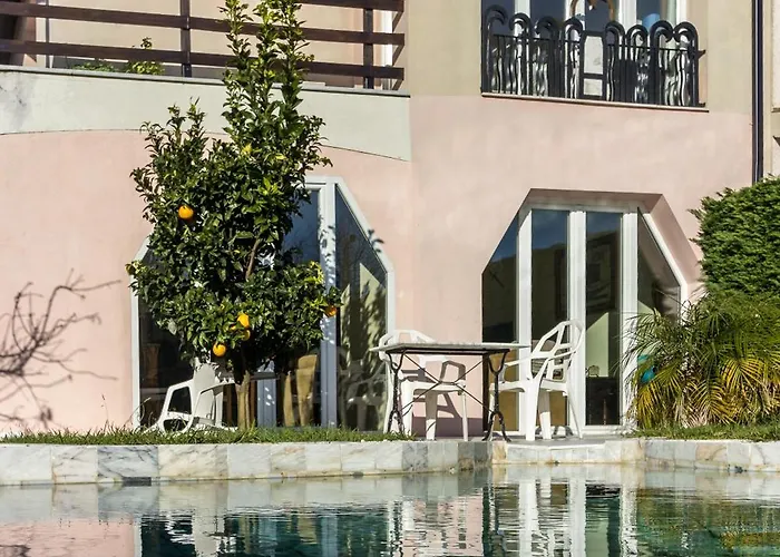 Guest H4u - Garden & Pool * Povoa de Varzim