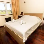 Guest H4u Garden & Pool *