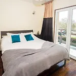 Guest H4u Garden & Pool * Póvoa de Varzim