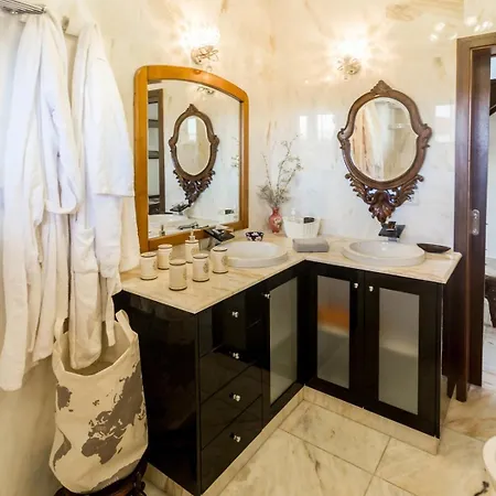 Guest H4u Garden & Pool 포보아데바짐