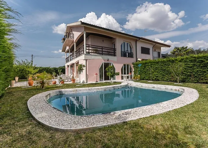 Guest H4u - Garden & Pool בית נופש Póvoa de Varzim