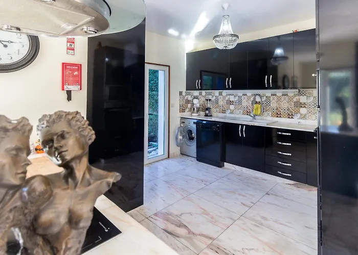 Guest H4u - Garden & Pool