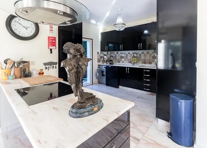 Guest H4u - Garden & Pool *